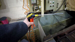 '헤드락'에 손찌검까지&hellip;'에어건 사건' 대표 구속영장