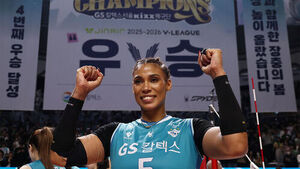 여자배구 GS칼텍스, 주포 실바와 4년 연속 동행 확정