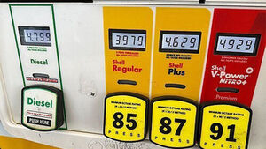 이란전에 고유가 직격탄 맞은 미 운전자들&hellip;카풀&middot;대중교통 이용