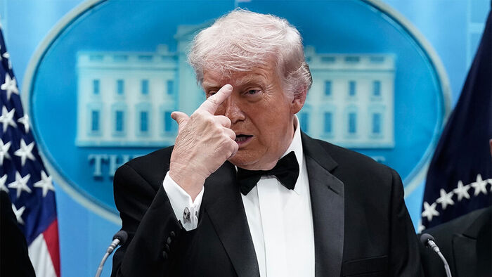 총격 사건 후 백악관서 기자회견하는 트럼프 대통령