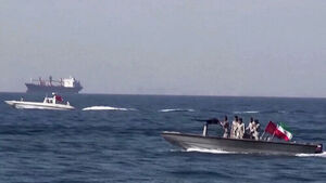 "미 해상봉쇄에 이란 원유 저장고 포화&hellip;폐탱크&middot;철도까지 동원"