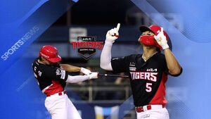 '홈런 선두' 김도영, 시즌 9호 '장외 투런'