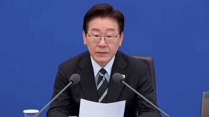 외국군 없으면 불안감?&hellip;이 대통령 "자체방위 역량 충분"