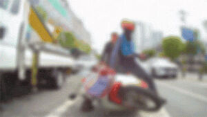 "끼어들기 당했다"&hellip;우체국 집배원 폭행한 40대 구속송치