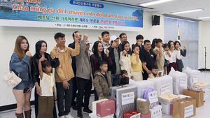 "어민 줄고 일손 비었다"&hellip;빈자리 채우는 외국인 선원들