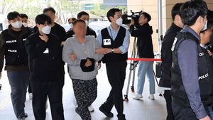 [단독] "교육청 무단 침입 및 기물 파손"&hellip;고진수 세종호텔지부장 구속 기소