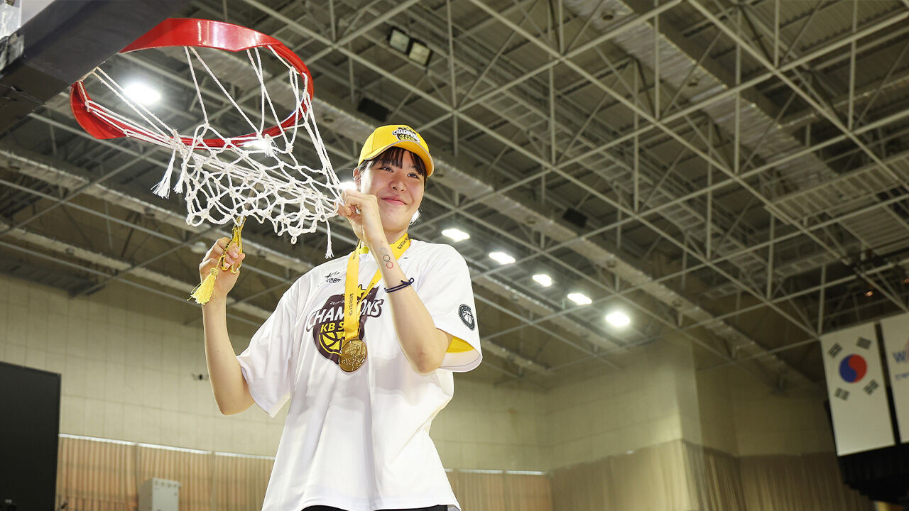 여자농구 KB 박지수·강이슬 등 FA 대상자 공시…배혜윤은 은퇴