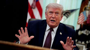 "호르무즈 장기 봉쇄 지시" vs "새 무기로 맞설 것"