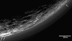 NASA 국장, '미국인 발견' 명왕성 "행성 지위 복원하자" 주장
