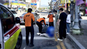 길 건너려다 목에 '덜컥'&hellip;초등생 두개골 골절 부른 정체