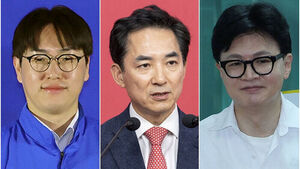 '최대 격전지' 부산 북갑 보선 후보들 같은 날 캠프 열고 세몰이
