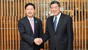 구윤철 "중국 허리펑 만나 중동 상황&middot;한중 경제 협력 방향 논의"