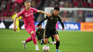 '손흥민 리그 9호 도움' LA FC, 내슈빌에 져 3연패