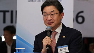이억원 "국민성장펀드, 금융 패러다임 바꿔&hellip;8조 이상 신속 집행"