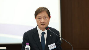 금감원장 "과도한 빚투&middot;레버리지 투자 조장에 경각심&hellip;AI 대응 집중"