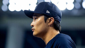 Kim Ha-seong Returns After 6 Days, Goes Hitless with One Walk Before Being Substituted