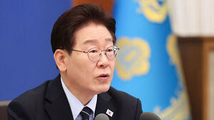 이 대통령 "노조, 선 넘지 않아야&hellip;영업이익 투자자가 배분받는 것"
