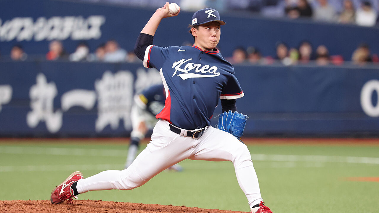 지난 3월 3일 일본 오사카 교세라돔에서 열린 월드베이스볼클래식(WBC) 평가전 한국 대표팀과 일본 프로야구 오릭스 버팔로스와의 경기에서 한국 유니폼 입은 예비투수 고바야시 다쓰토 (사진=연합뉴스)