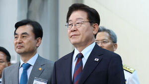 이 대통령 "자주국방은 선택이 아닌 국가 존립 지키기 위한 기본"