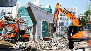 고가차도 철거 완료&hellip;오늘부터 경의선 '정상 운행'