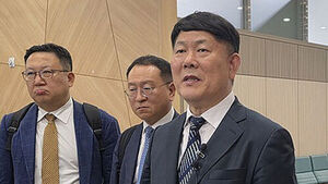 [속보] '명의위장 탈세' 타이어뱅크 회장 파기환송심서 징역 3년