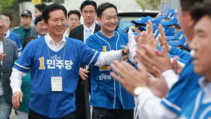 민주, 충청권 4곳 모두 석권&hellip;PK서도 부산&middot;울산 탈환