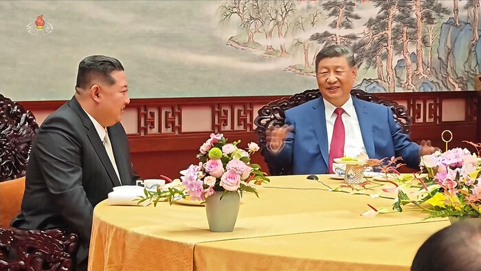 Japanese Media Quickly Reports on Xi Jinping's State Visit to North Korea: "Improving Ties Between North Korea and China"