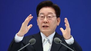 이재명 대통령이 8일 청와대 영빈관에서 열린 취임 1주년 기자회견에서 발언하고 있다. 