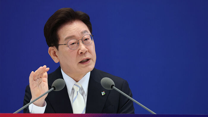 이재명 대통령이 8일 청와대 영빈관에서 열린 취임 1주년 기자회견에서 발언하고 있다. (사진=연합뉴스)