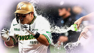 Choi Joo-hwan Hits Walk-off Single; Kiwoom Secures Comeback Win Against NC