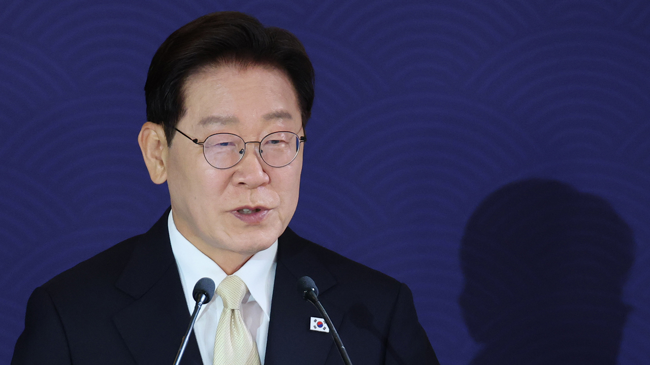 이 대통령 "6·10 항쟁 39주년이자 만세운동 100년…국민 뜻 받들 것"