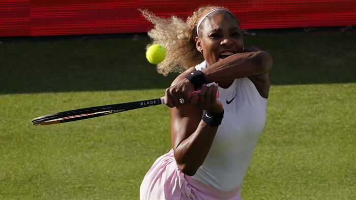 Serena Williams Wins Return Match After 4-Year Hiatus, Advances to HSBC Championship Doubles Quarterfinals