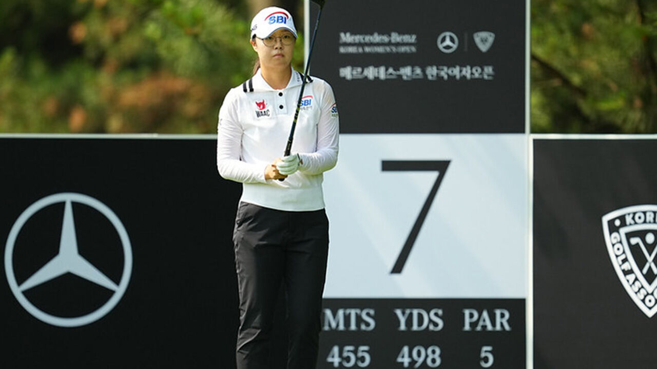 신인 김가희, 한국여자오픈 골프 첫날 단독 선두