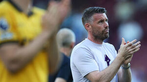 Wolves Sack Manager Rob Edwards; Hwang Hee-chan's Future Uncertain