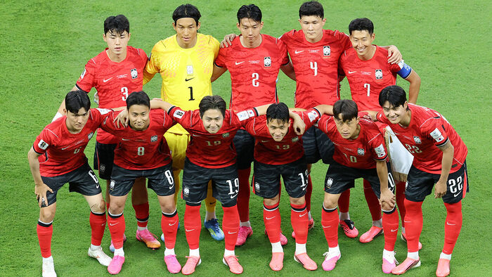 The 2026 FIFA World Cup Group A opening match between South Korea and the Czech Republic at Guadalajara Stadium in Zapopan, Mexico, on June 11 (local time). South Korea's starting players pose for a commemorative photo. (Photo: Yonhap News)