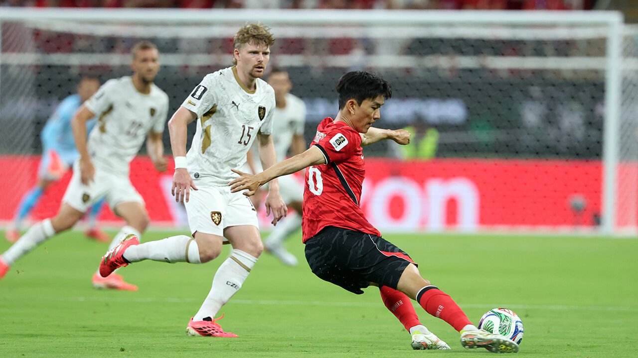 [속보] 동점 만든 황인범…홍명보호 후반 1-1
