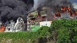 Fire Breaks Out at Cleaning Factory in Yongin, Gyeonggi Province; Fire Authorities Issue Level 1 Response