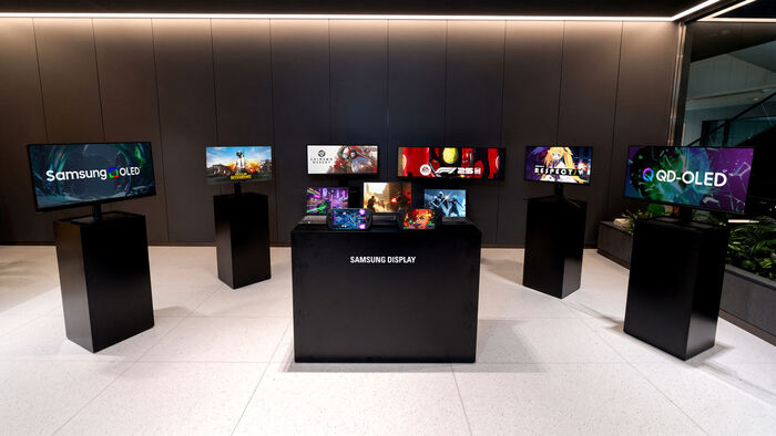 Samsung Display's latest OLED product (Photo courtesy of Samsung Display, Yonhap News)