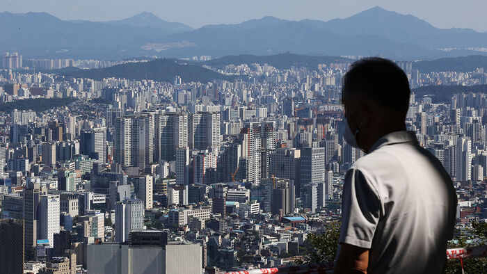 Seoul Sees Simultaneous Rise in Apartment Transactions for Both High-End (Over 2 Billion Won) and Mid-to-Low (300&ndash;600 Million Won) Segments