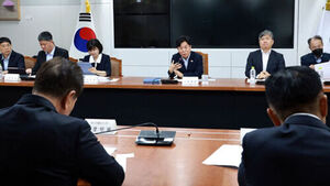 노동장관, '사고 반복' 포스코 경영진 면담&hellip;"안전 투자 늘려야"