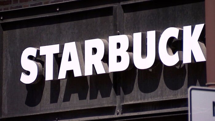 Starbucks to Close Stores on the 22nd for Mandatory 'History Education' for All Employees