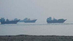 25 Ships Pass Through Strait of Hormuz on First Day of Reopening
