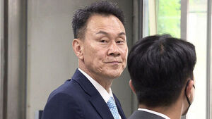 Arrest Warrant Denied for Former JCS Chairman Kim Myung-soo Over Alleged Involvement in Insurrection