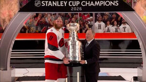 캐롤라니아, 베이거스 꺾고 NHL 20년 만에 우승