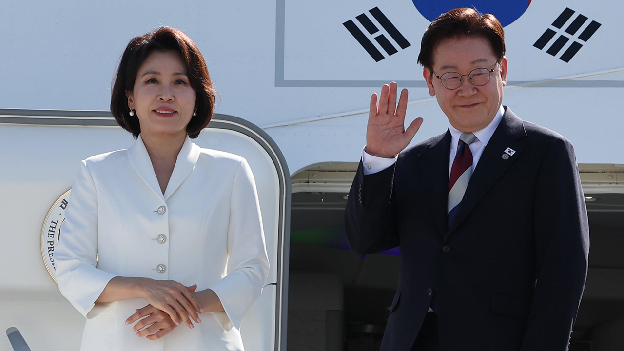 이 대통령 귀국길.."유럽 순방 성과, 국민 체감할 수 있는 변화로"