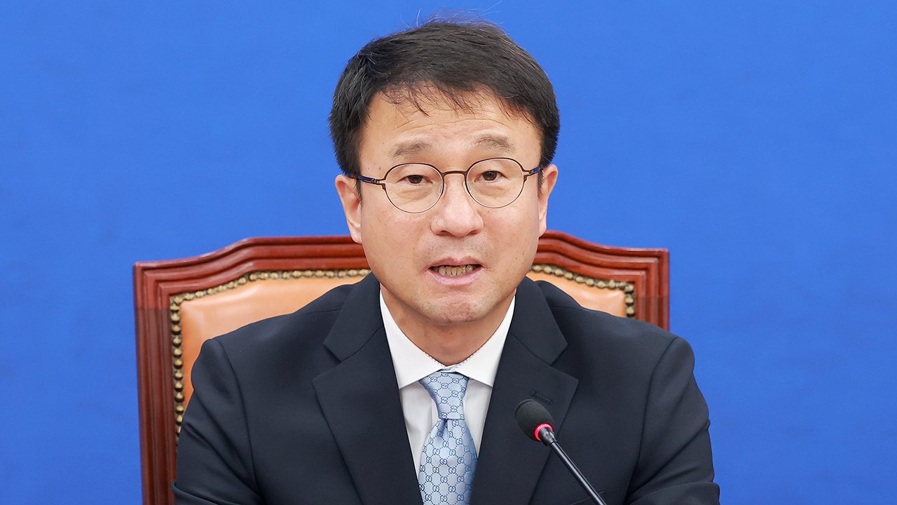민주당 "원 구성, 다음 주까지 마무리"…법사위원장 놓고 여야 충돌