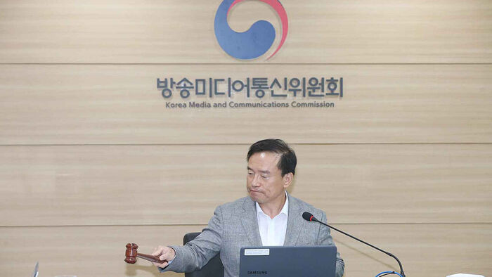 Broadcasting and Media Commission Monitoring JTBC Rehabilitation Filing, Ready to Meet with CEO if Necessary