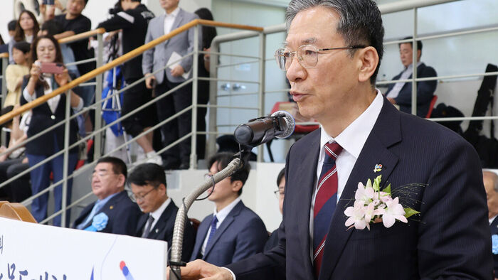Justice Minister Jung Sung-ho: "Election Crime Investigations Must Prioritize Winning Candidates Who Committed Fraud"