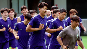 Son Heung-min to Lead Attack Against Mexico; Oh Hyeon-gyu Starts on Bench