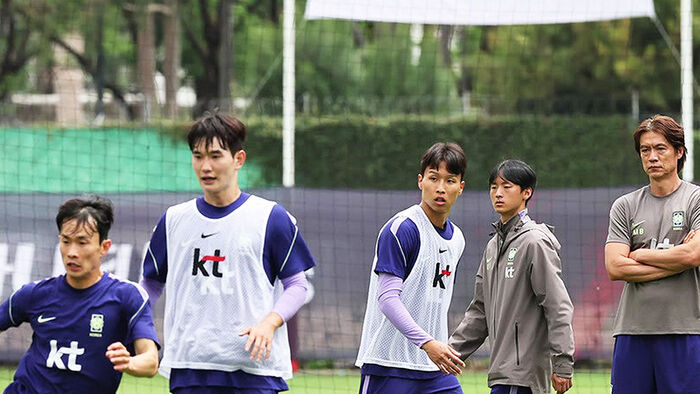 Second Match Against Mexico Today: "Beyond the 2002 Semifinal Myth, A New Challenge"